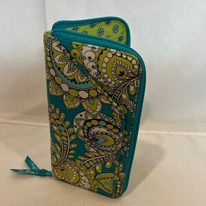 Vera Bradley Peacock Travel Document Passport Coin Cash Card Wallet EUC